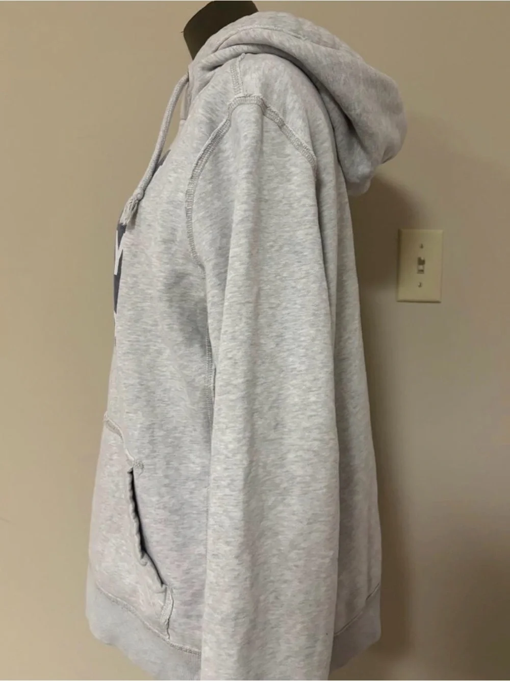Abercrombie & Fitch Gray Heather Hoodie size M men’s